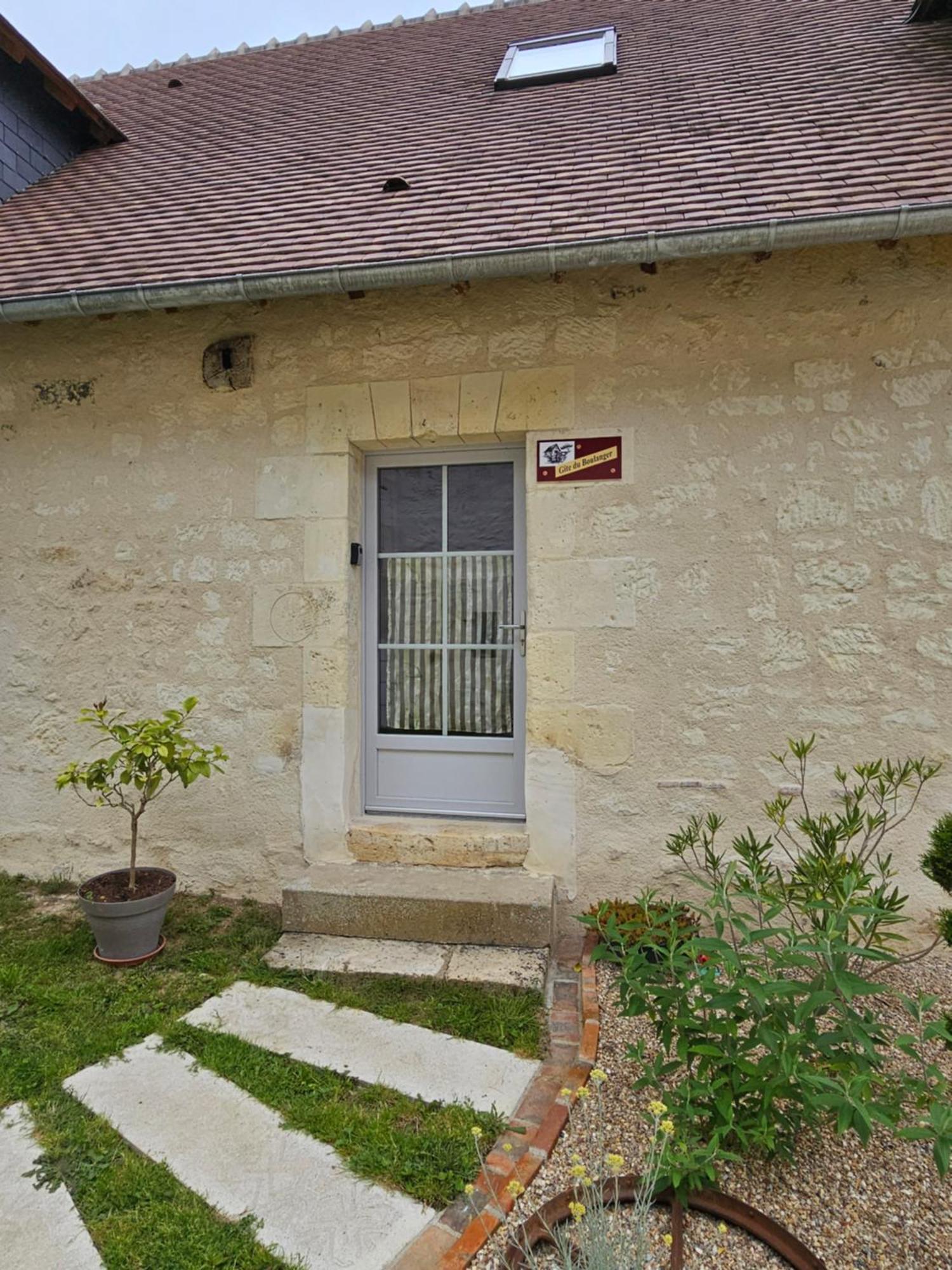 Moulin De Galerne, Le Gite Du Boulanger Seigy Eksteriør billede