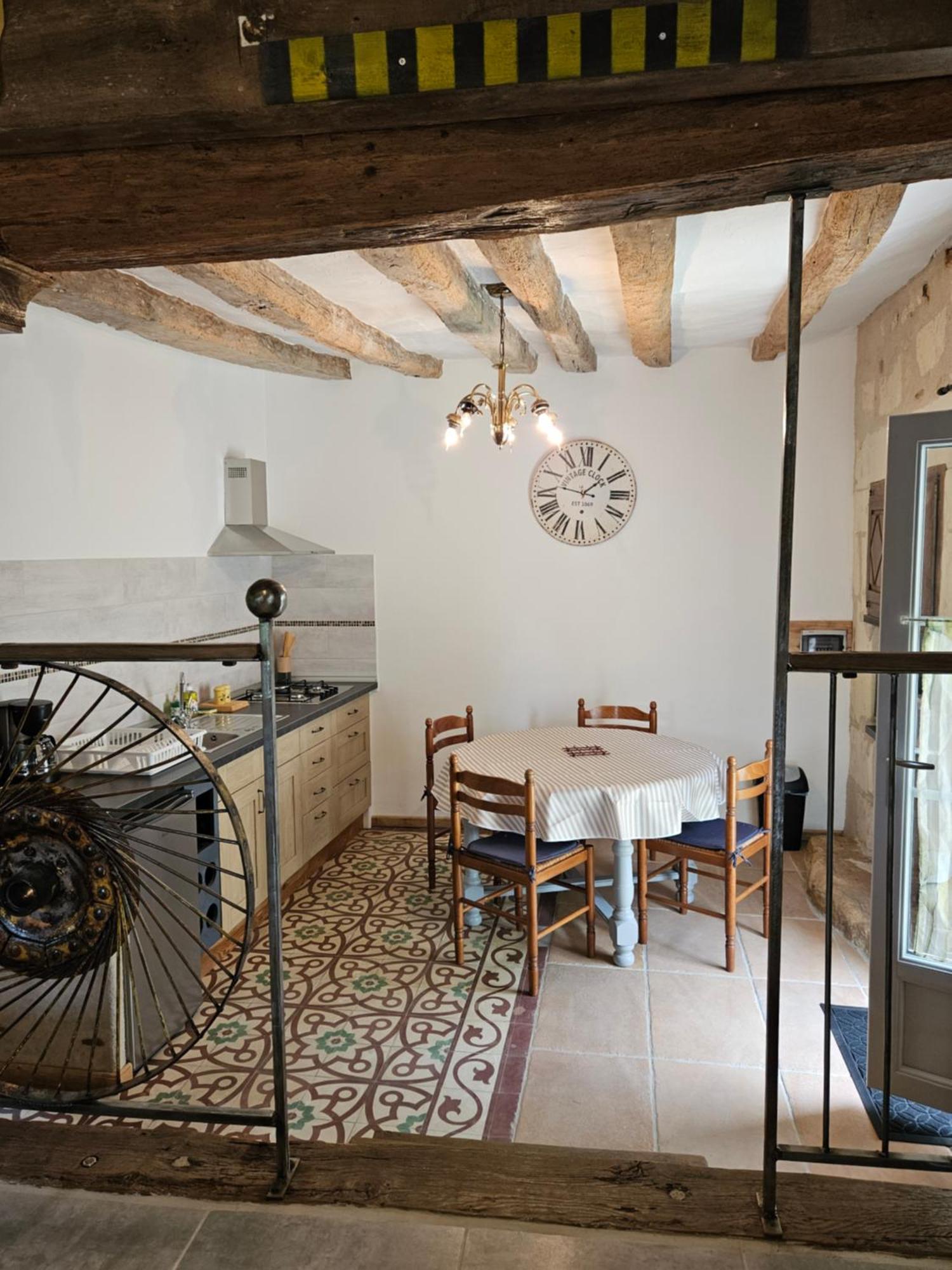 Moulin De Galerne, Le Gite Du Boulanger Seigy Eksteriør billede